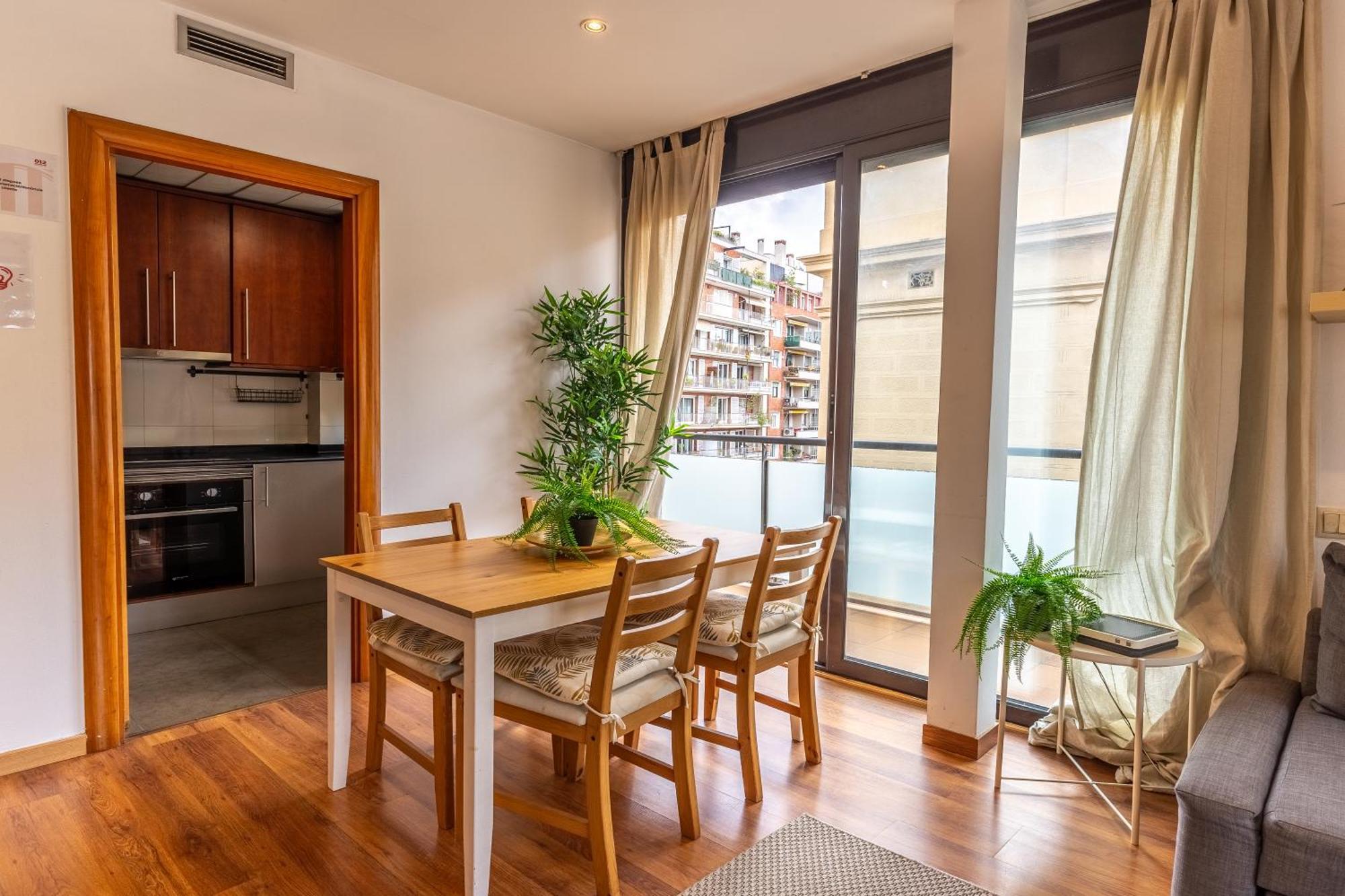 Centrico Apartamento Con Terraza برشلونة المظهر الخارجي الصورة